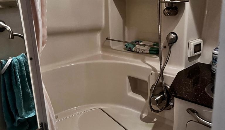 Sea Ray 350 Sundancer