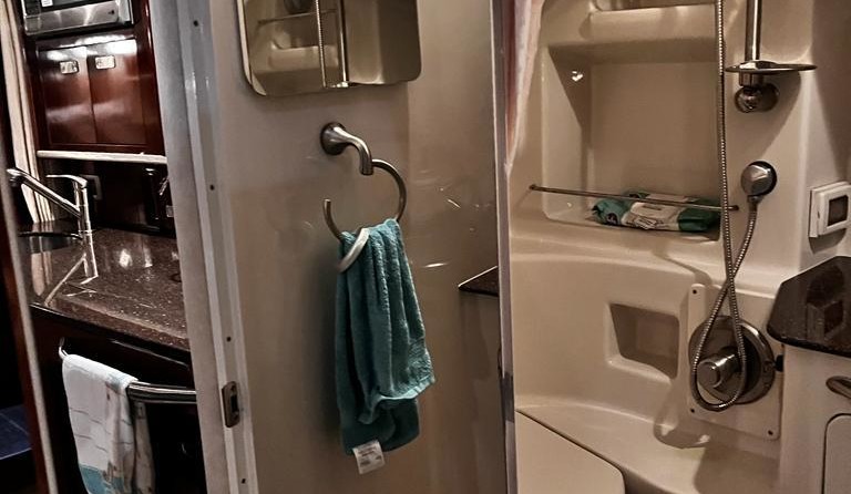 Sea Ray 350 Sundancer