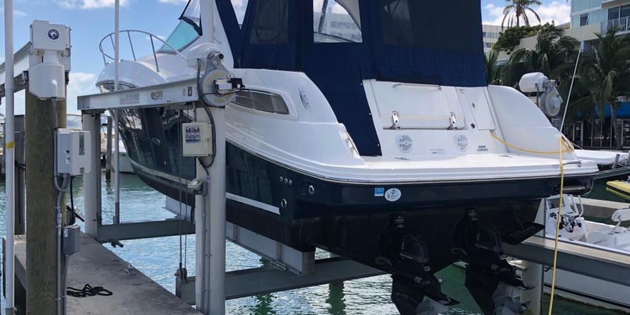 Sea Ray 350 Sundancer