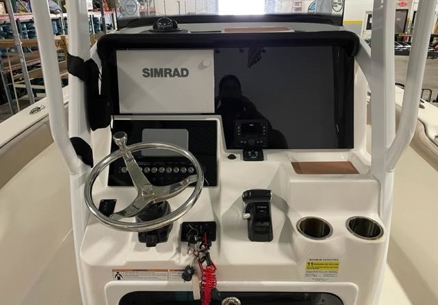 Angler Pro Boats 2900 center console