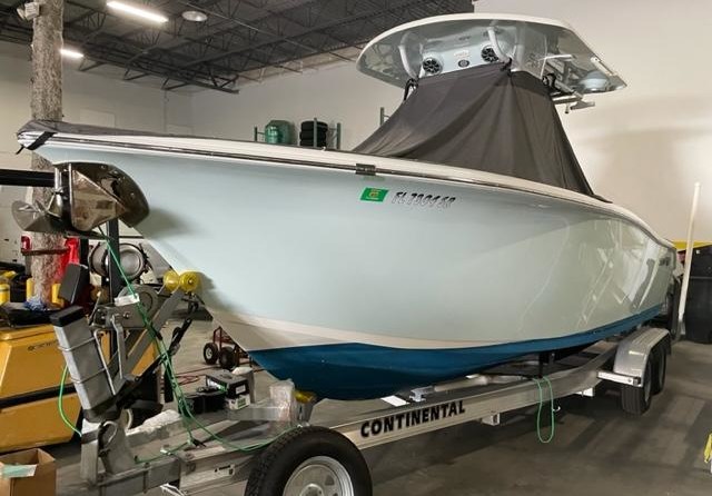 Angler Pro Boats 2900 center console