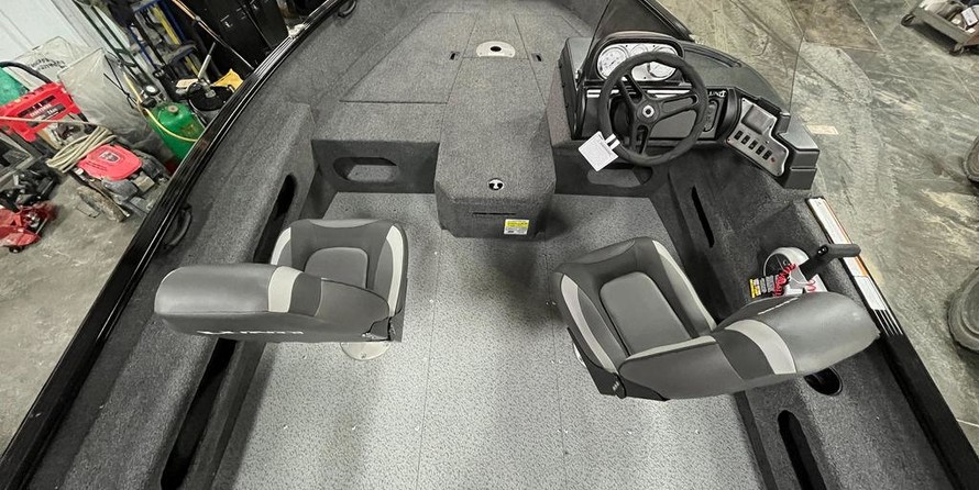 Lund Boats 1675 Impact SS