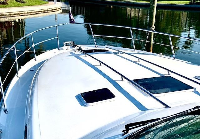 Sea Ray 370 Sundancer