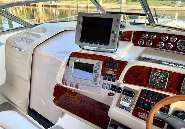 Sea Ray 370 Sundancer