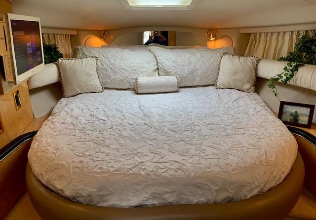 Sea Ray 370 Sundancer