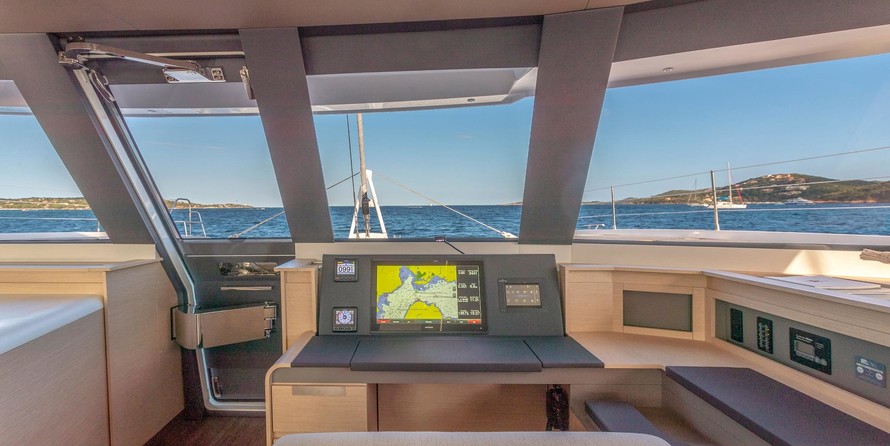 Fountaine Pajot Alegria 67