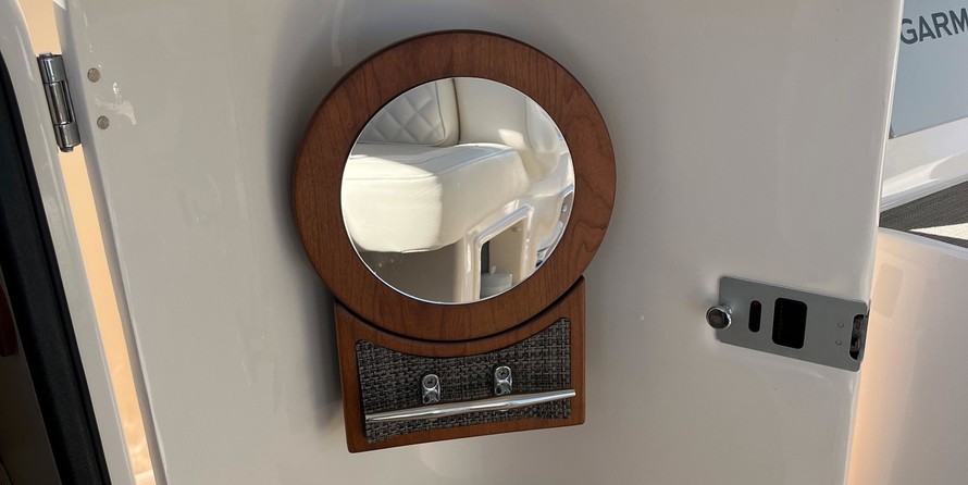 Grady-White Freedom 307