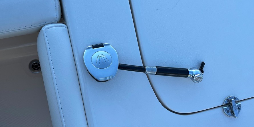 Grady-White Freedom 307