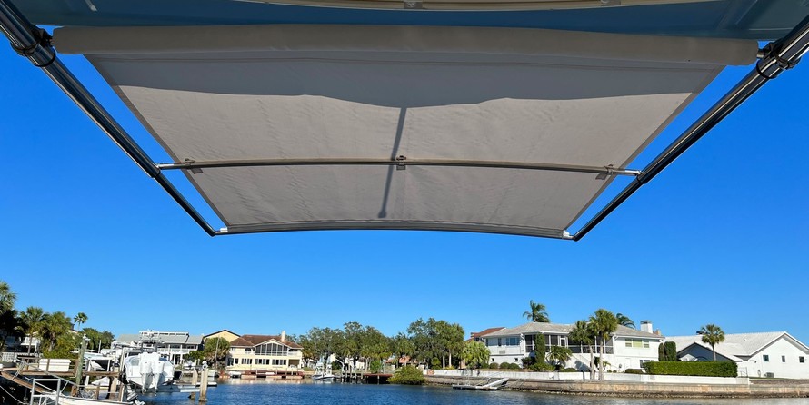 Grady-White Freedom 307