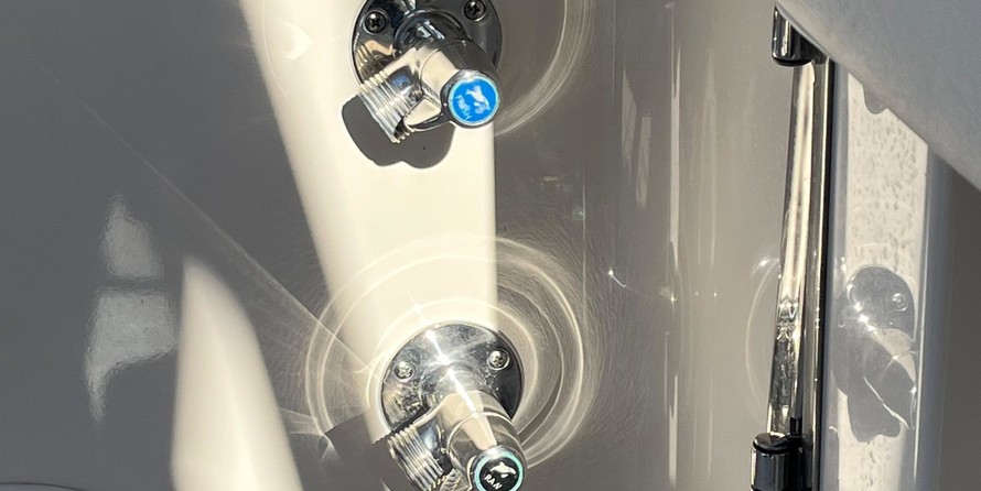 Grady-White Freedom 307