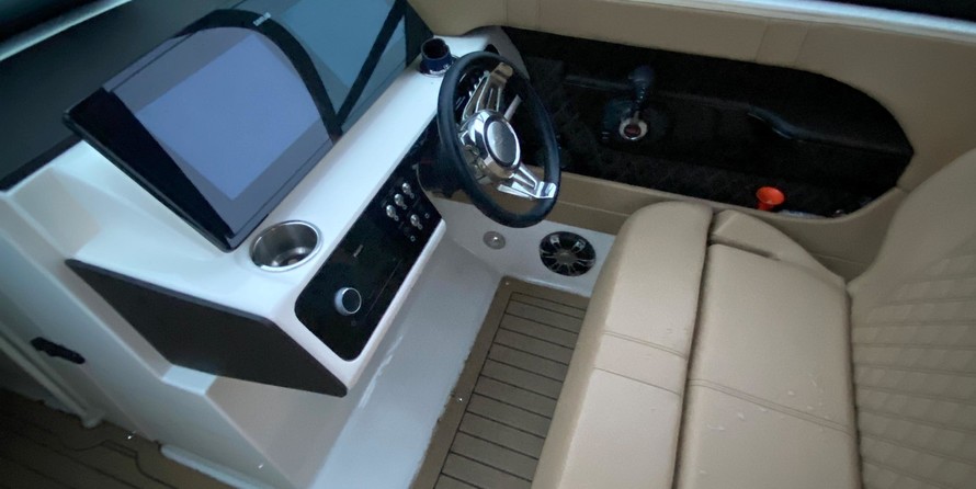 Sea Ray 280 SLX