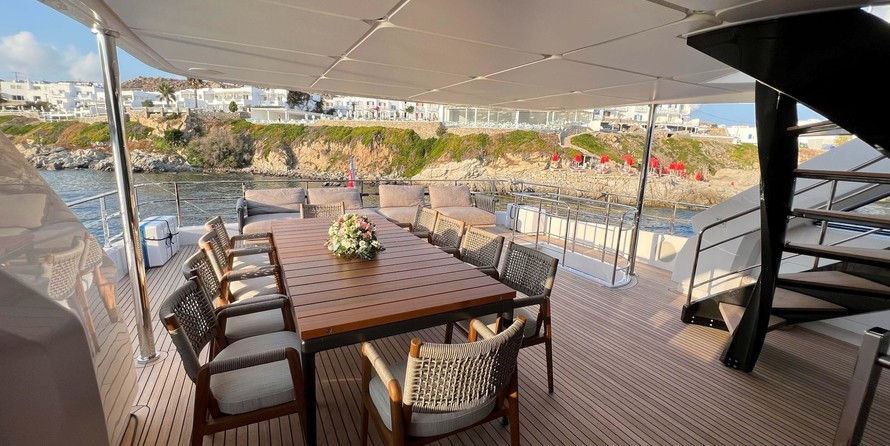 Custom Line Navetta 30