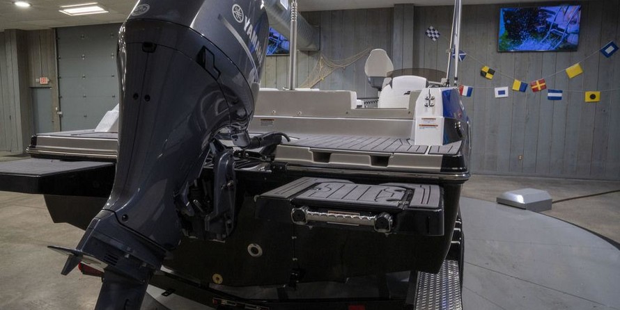 Starcraft Marine MDX OB 211 E