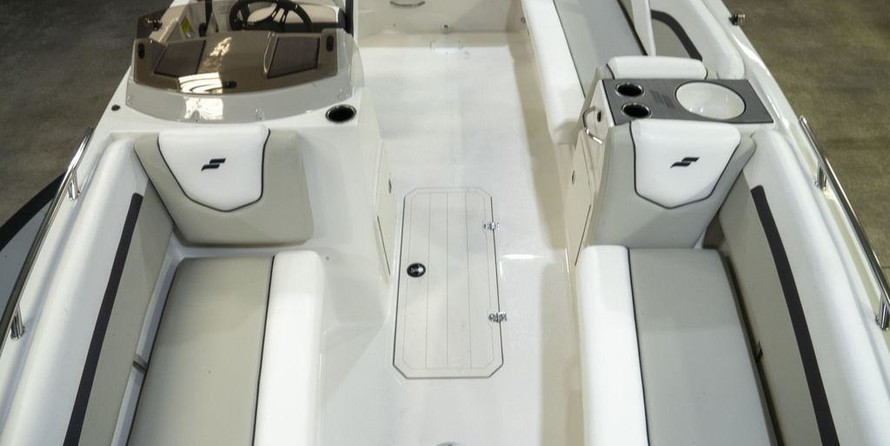 Starcraft Marine MDX OB 211 E