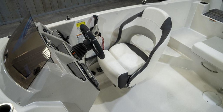 Starcraft Marine MDX OB 211 E