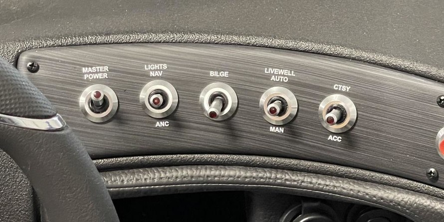 Crestliner 1850 Super Hawk