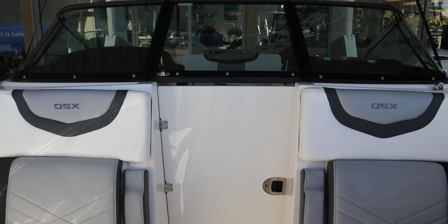 Chaparral 270 OSX