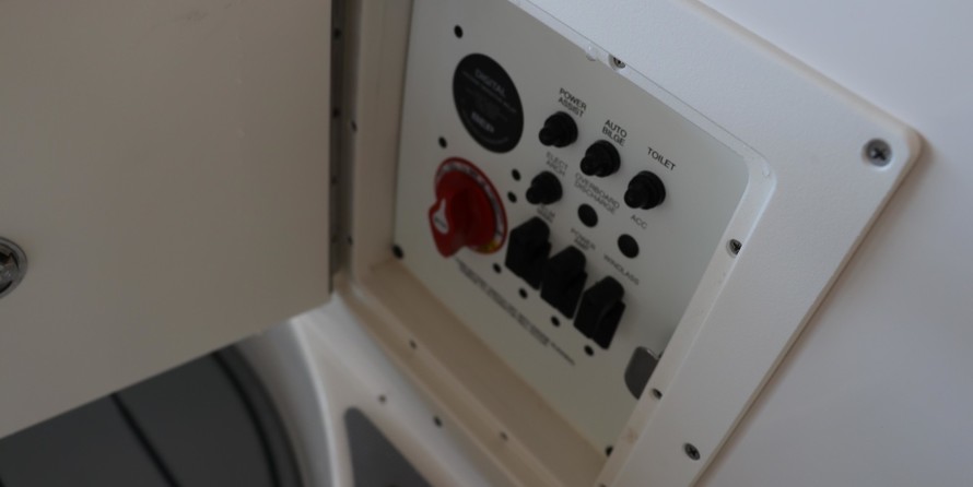 Chaparral 270 OSX