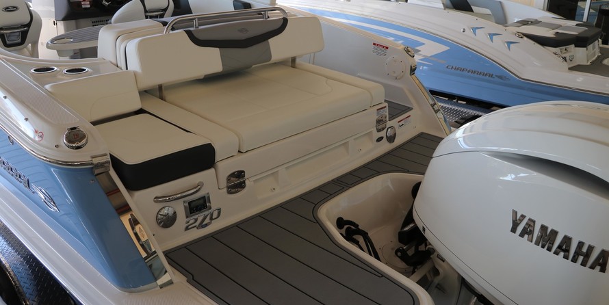 Chaparral 270 OSX