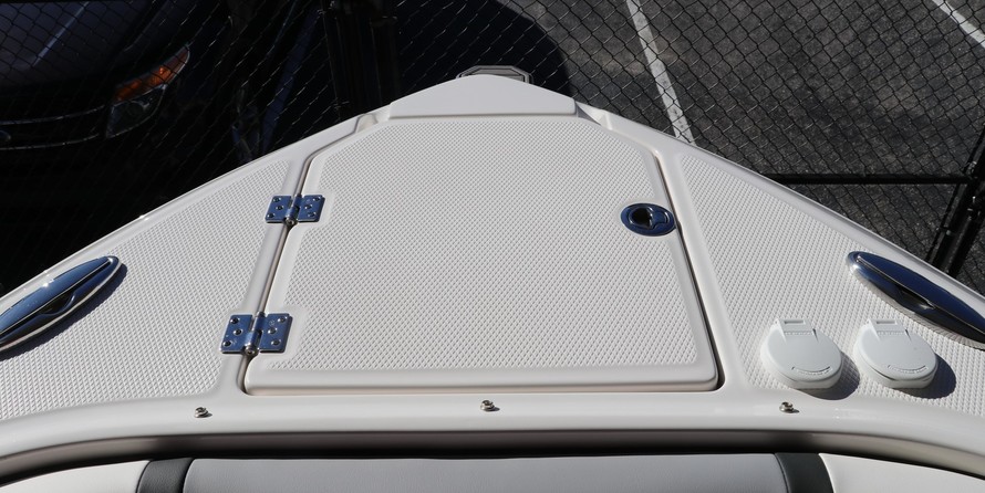 Chaparral 270 OSX