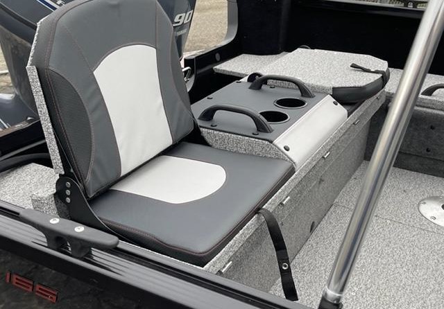 Alumacraft Competitor 165 Sport