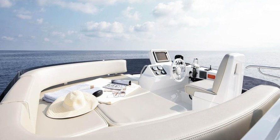 Azimut Magellano 43