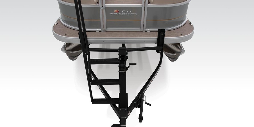 Sun Tracker Party Barge 18 DLX