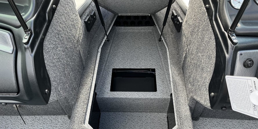 Lund Boats 1875 Crossover XS