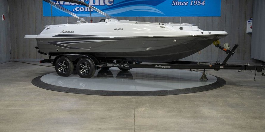 Hurricane 201 sundeck sport