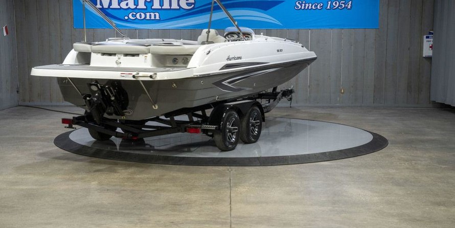 Hurricane 201 sundeck sport