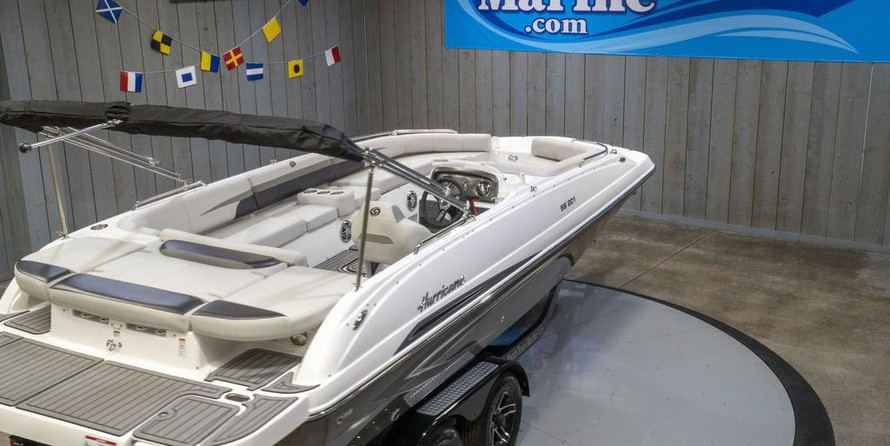 Hurricane 201 sundeck sport