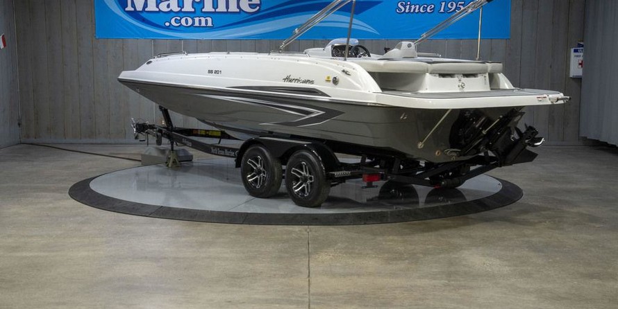 Hurricane 201 sundeck sport