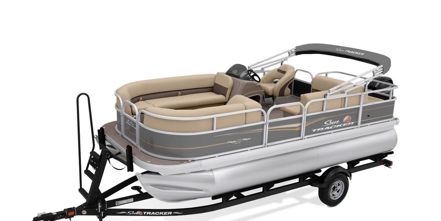 Sun Tracker Party Barge 18 DLX