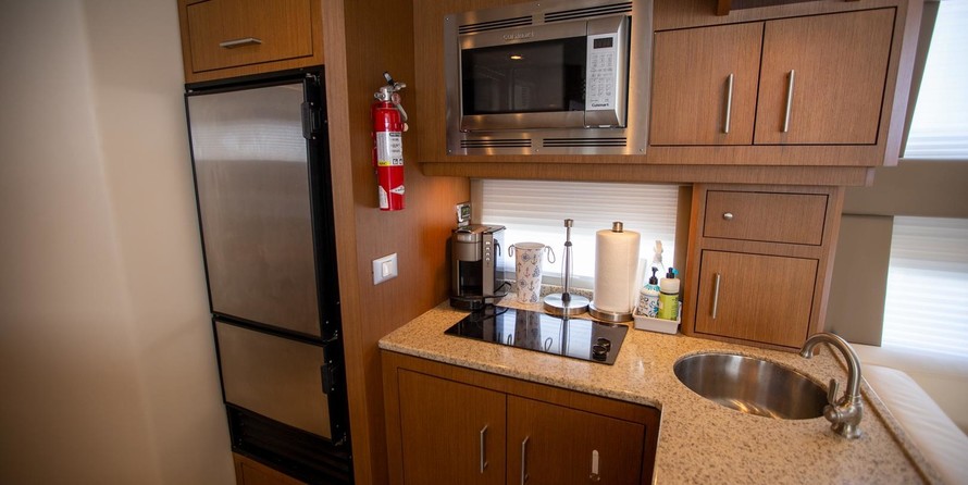 Carver 44 Sojourn