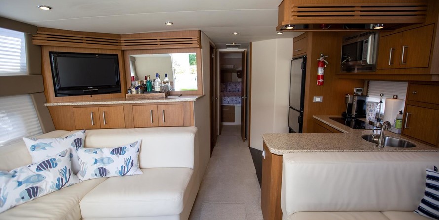 Carver 44 Sojourn