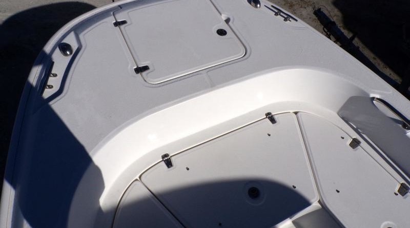 Boston Whaler 270 Dauntless