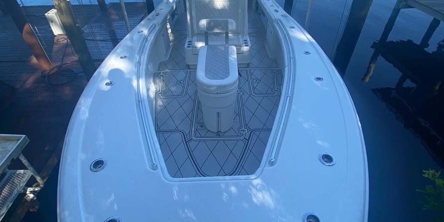 Yellowfin 32 offshore