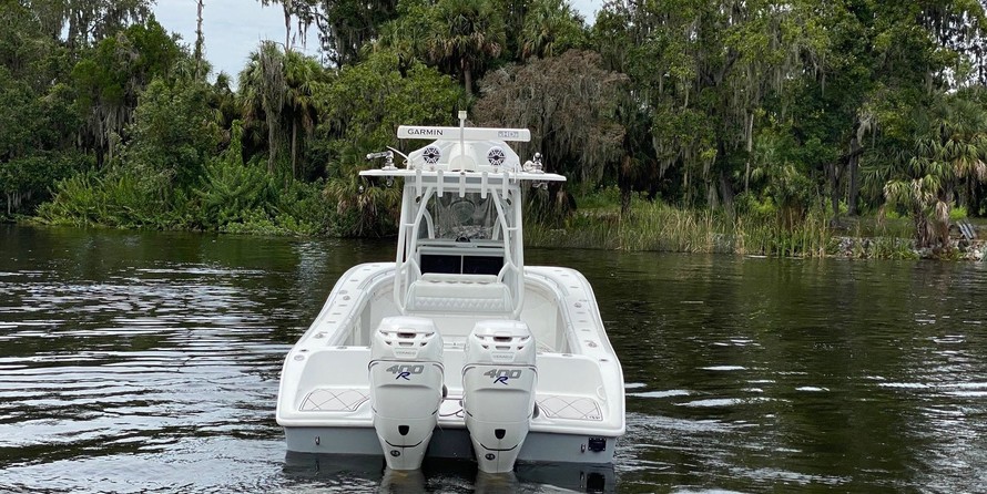 Yellowfin 32 offshore