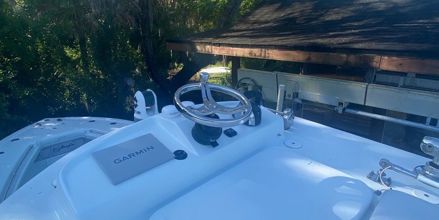 Yellowfin 32 offshore