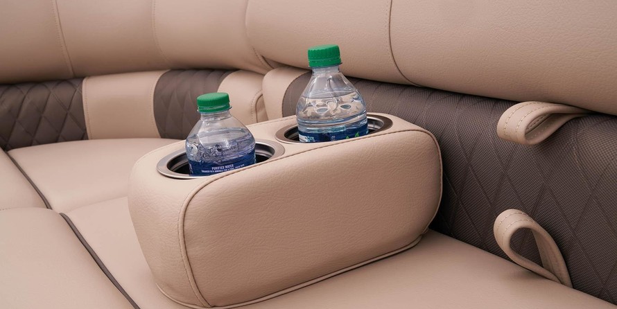 Sun Tracker SportFish 22 DLX