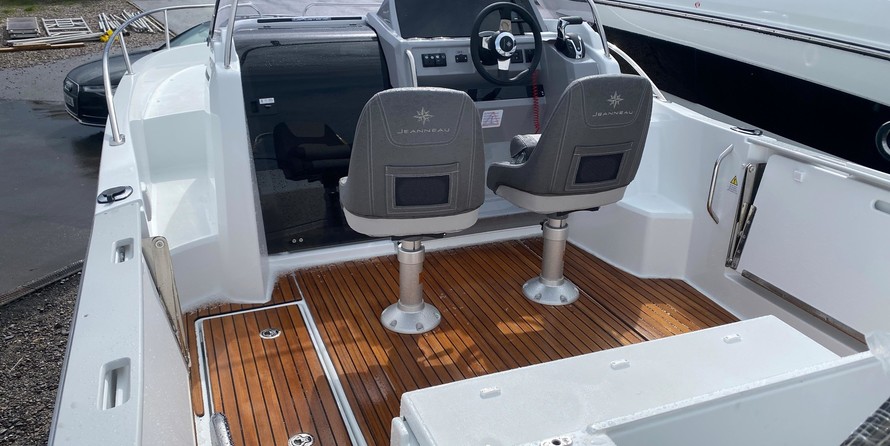 Jeanneau Cap Camarat 6.5 WA