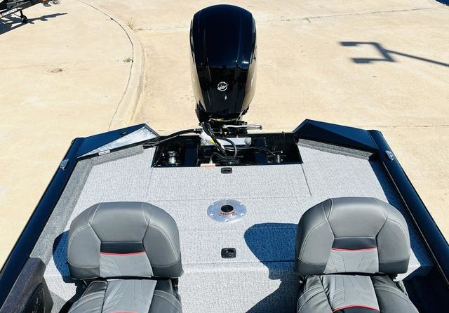 Tracker Pro Team 175 TF