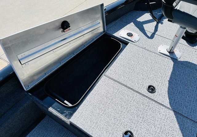 Tracker Pro Team 175 TF