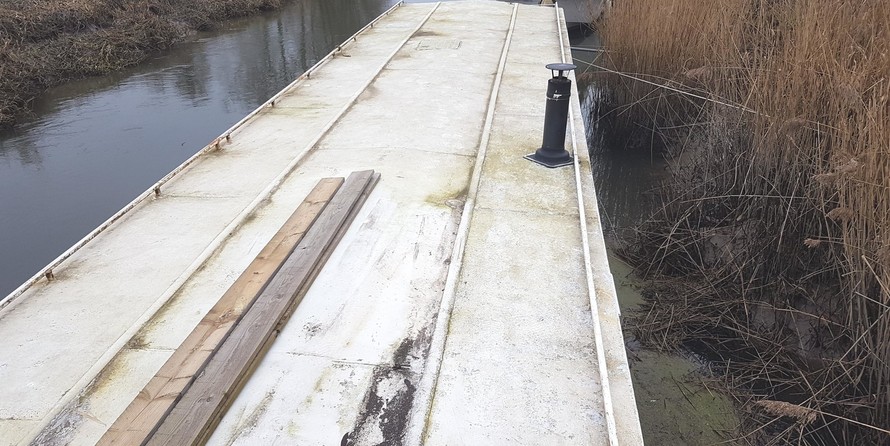 Amber boats amsterdam cruiser style wide beam barge