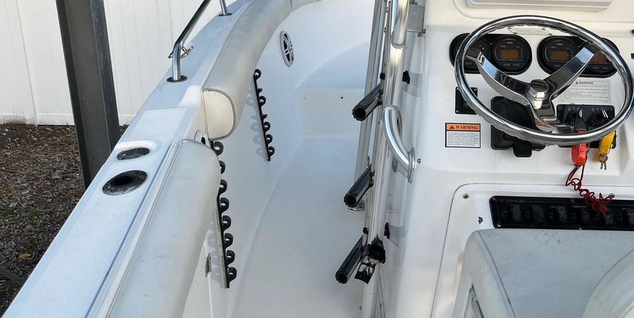 Century 2900 center console