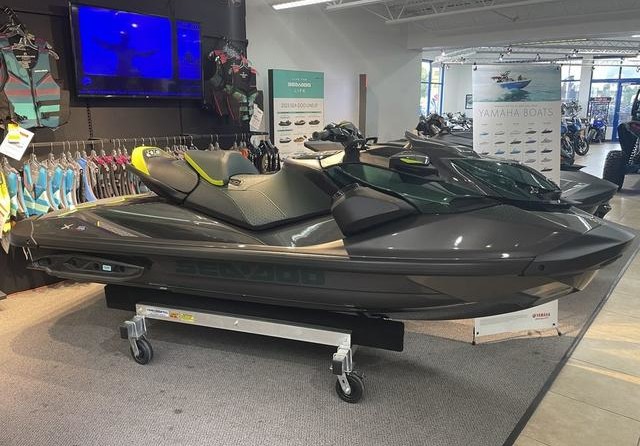 Sea-Doo RXP-X 300