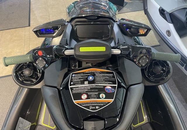 Sea-Doo RXP-X 300