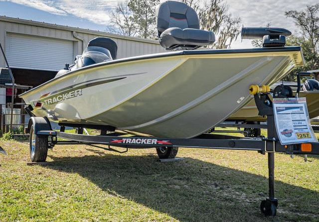 Tracker Pro Team 175 TF