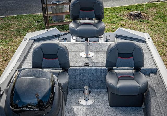 Tracker Pro Team 175 TF