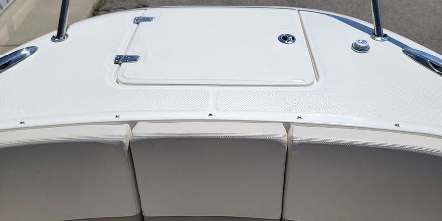 Boston Whaler 320 Vantage